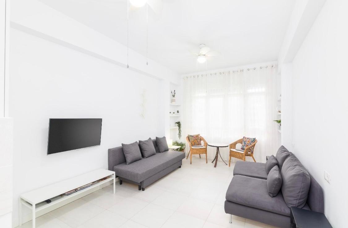 Suite Homes Santa Lucia Málaga Exterior foto